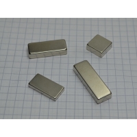 Magnesy neodymowe płytkowe średnie dł. od 12-29 mm Magnesy neodymowe płytkowe średnie dł. od 12-29 mm