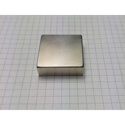 Magnes neodymowy MPŁ 30x30x10 [N38]