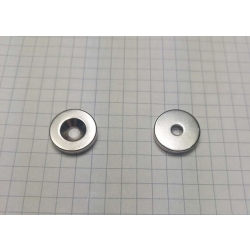 Magnes neodymowy okrągły pod wkręt MP 16-8/4x3 [N38]