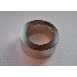 Magnes neodymowy MP 62-42x25 [N38]
