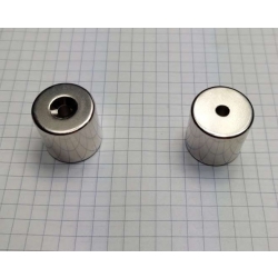 Magnes neodymowy okrągły pod wkręt MP 20-8/4x20 [N42]