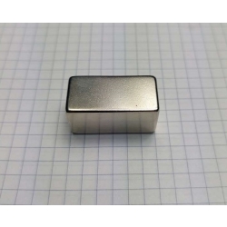 Magnes neodymowy MPŁ 30x15x15 [N38]