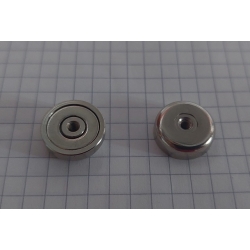 Uchwyt magnetyczny z gwintem wewnętrznym przelotowym H16 M3